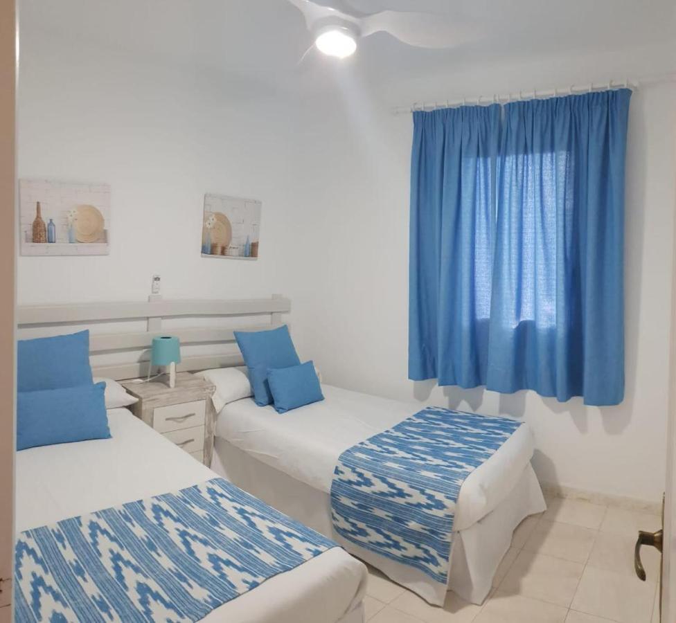 Apartamentos Delfines Κάλα Μπλάνκα Εξωτερικό φωτογραφία